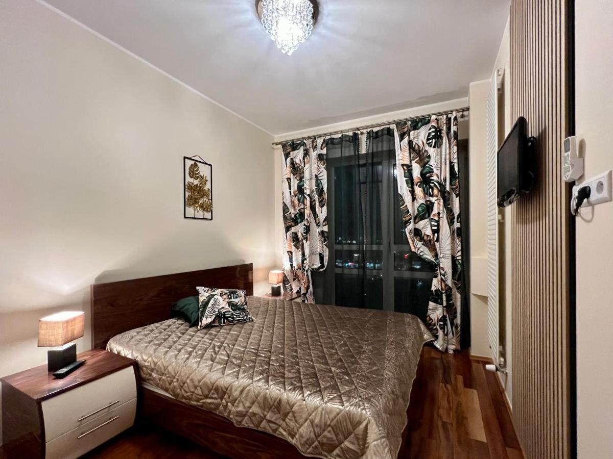 Platinum Tower Green Star Apart Warsaw Exterior photo